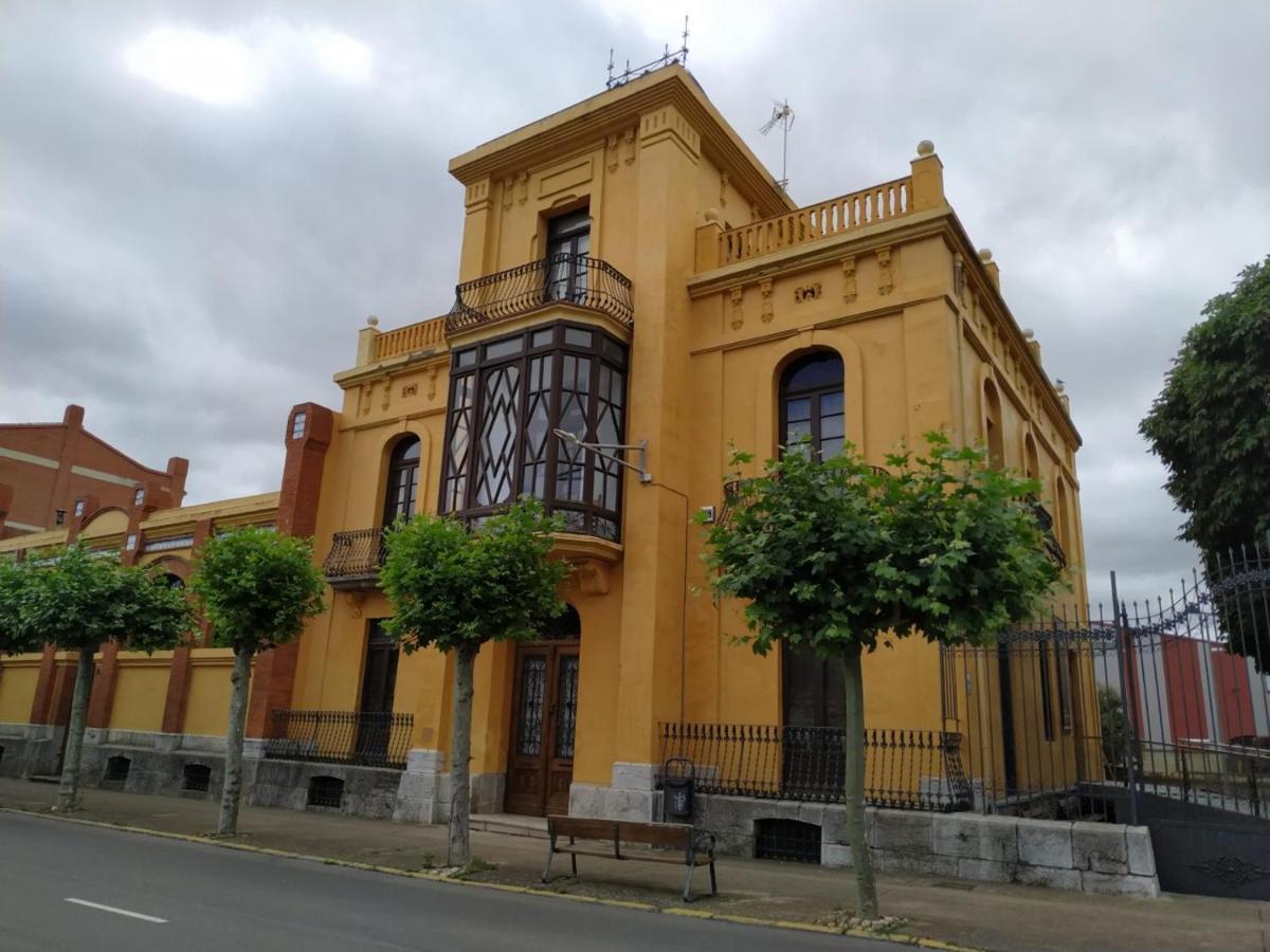 Edificio Valles Del Lupulo Astorga Εξωτερικό φωτογραφία