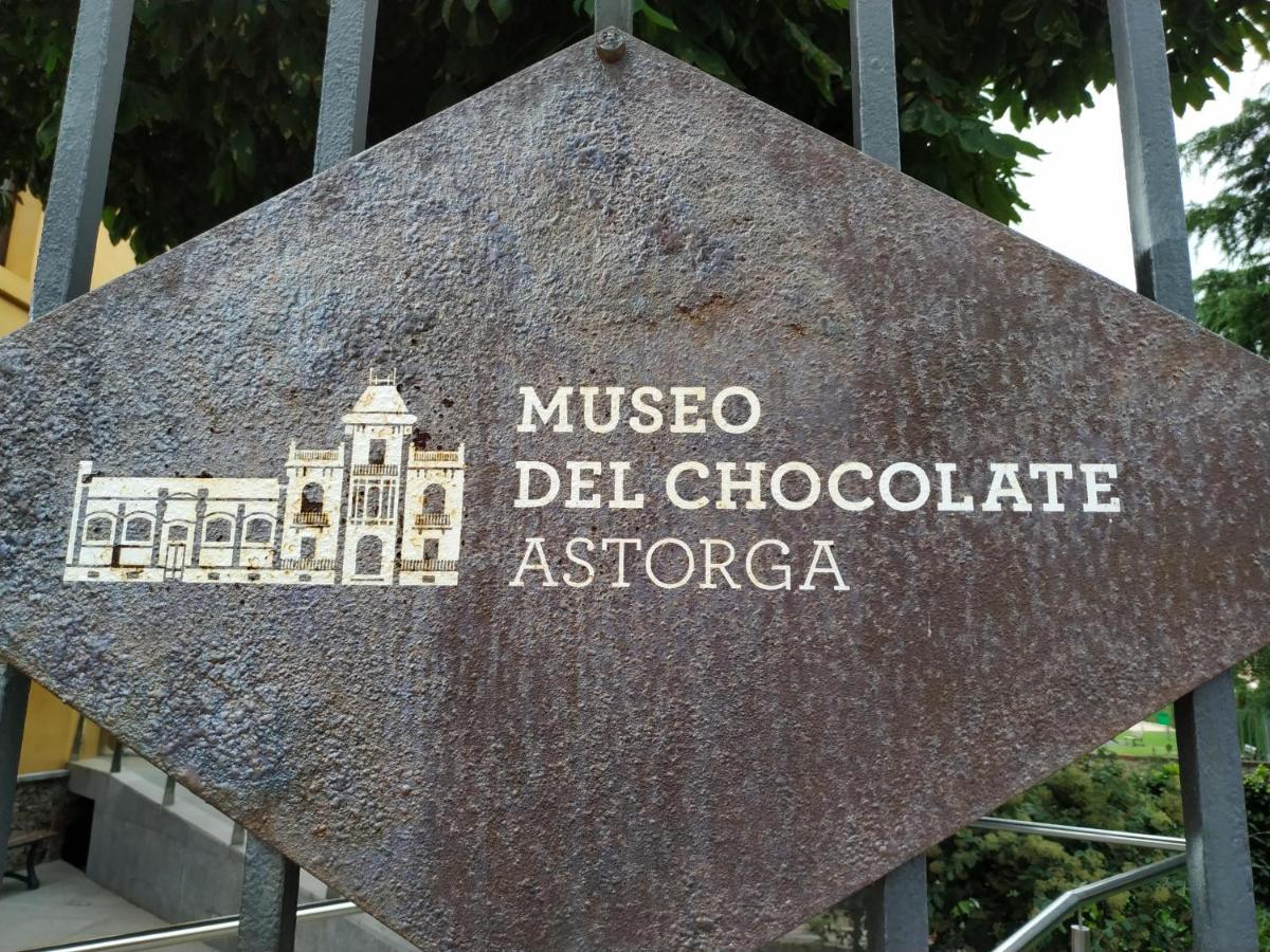 Edificio Valles Del Lupulo Astorga Εξωτερικό φωτογραφία